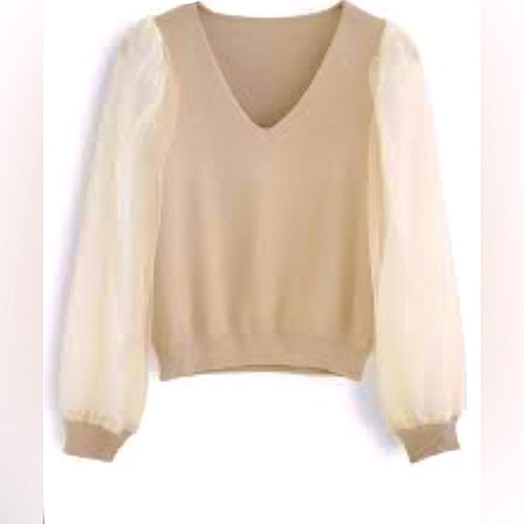 SAMANTHA ENG || Ribbed V-Neck / Sheer Bishop Sleeve Blouse in Sand - SZ Small - Picture 3 of 6